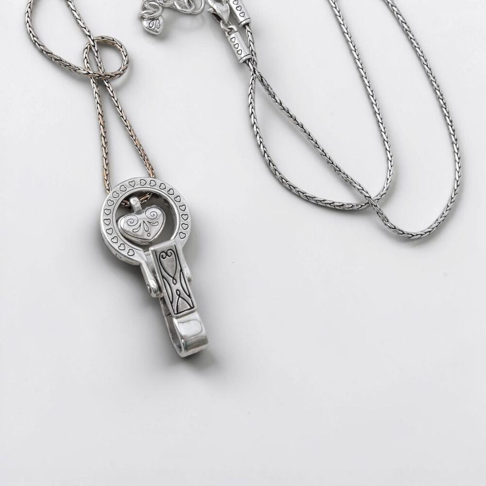 Brighton Lanyard Badge ID Holder Necklace Reversible Silver Heart Plated READ - Picture 5 of 6